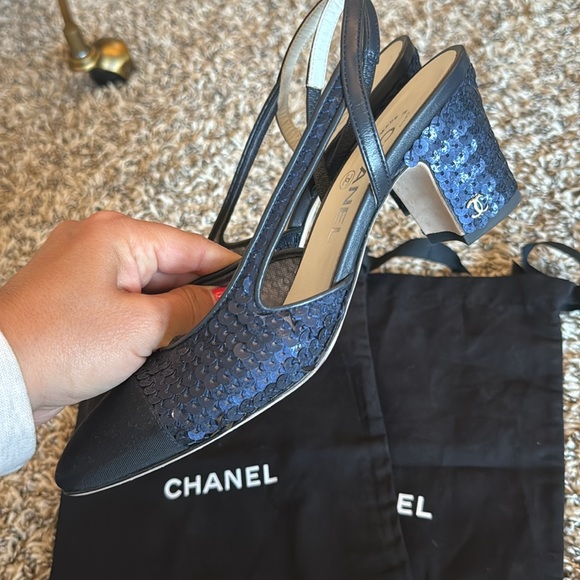 Chanel slingbacks sequins. - Picture 3 of 7